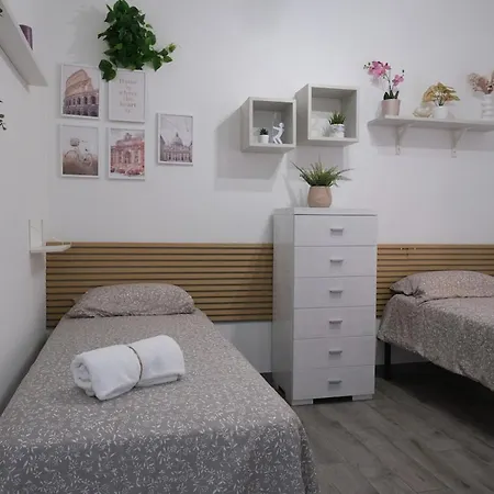 - Oasis With Private Garden In Parco Pamphilj Apartamento Roma