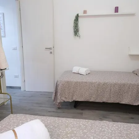 - Oasis With Private Garden In Parco Pamphilj Apartamento Roma
