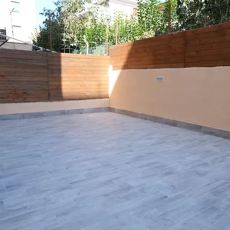 - Oasis With Private Garden In Parco Pamphilj Apartamento